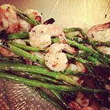 Grilled%20shrimp%20%26%20asparagus%20w-lemon-shallot%20vinaigrette