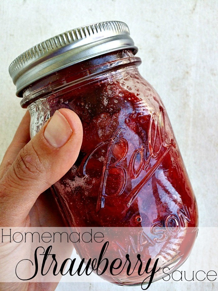 Homemade Strawberry Sauce di Courtney Glantz - Recipefy