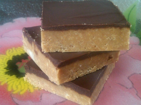 Peanut Butter Cup Bars of Courtney Glantz - Recipefy