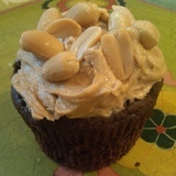 Chocolate%20cupcakes%20%26%20peanut%20butter%20icing