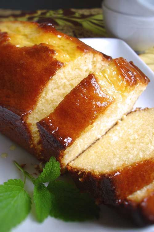 Lemon Ricotta Pound Cake di Elaine Crawford Daguanno - Recipefy