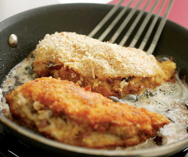 Spinach & Goat Cheese Stuffed Chicken di Elaine Crawford Daguanno - Recipefy