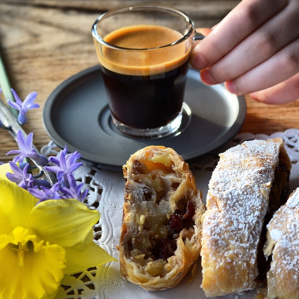 Strudel di mele of Eleonora  Michielan - Recipefy