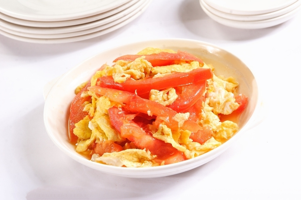 Scrambled eggs with tomatoes di Harpreet - Recipefy