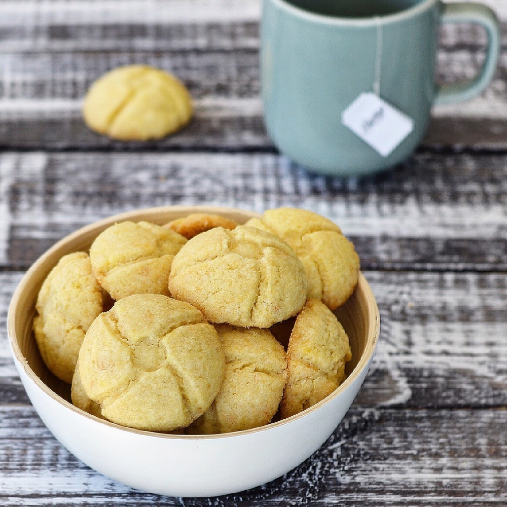 Biscotti al cocco e cioccolato bianco of Eleonora Michielan - Recipefy