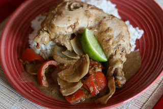 Peanut Butter Chicken Slow Cooker (Christine & A Year of Slow Cooking) de UML Admissions Recipe Share - Recipefy