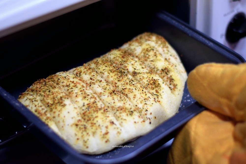 Garlic breadsticks di Manisha Dhingra - Recipefy