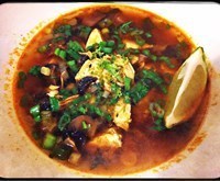 Thai Chicken and Mushroom Broth de Anna Murray - Recipefy