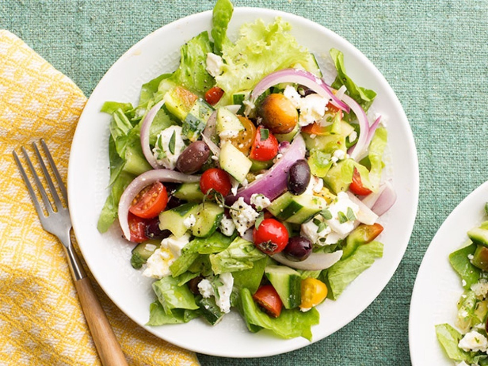 Greek Salad de Kelly Barton - Recipefy