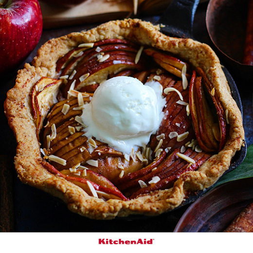 Skillet Apple Pie of Kanika Katyal - Recipefy