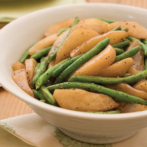 Sauteed Green Beans and Pears of Schalene Dagutis - Recipefy