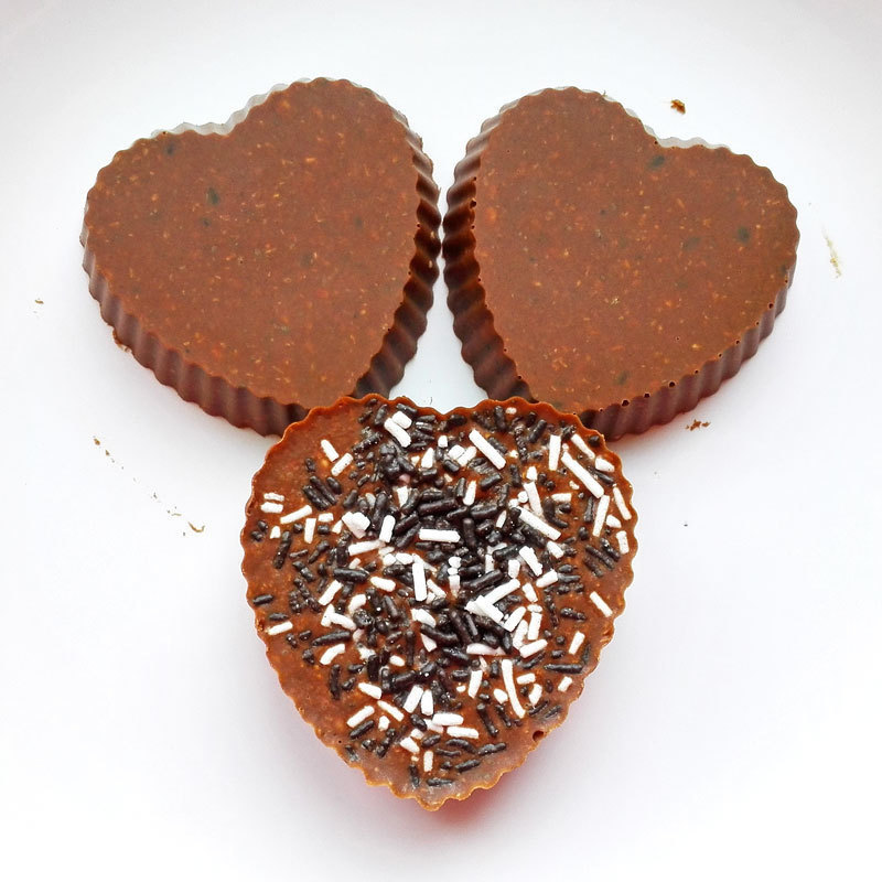 Valentine’s Day Raw Vegan Crunchy Chocolate Fudge Hearts of MyHealthyDessert - Recipefy