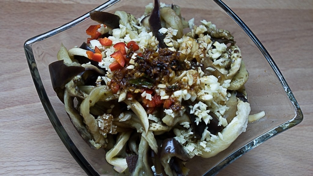 Steamed Eggplant With Garlic and Chilli de Harpreet - Recipefy