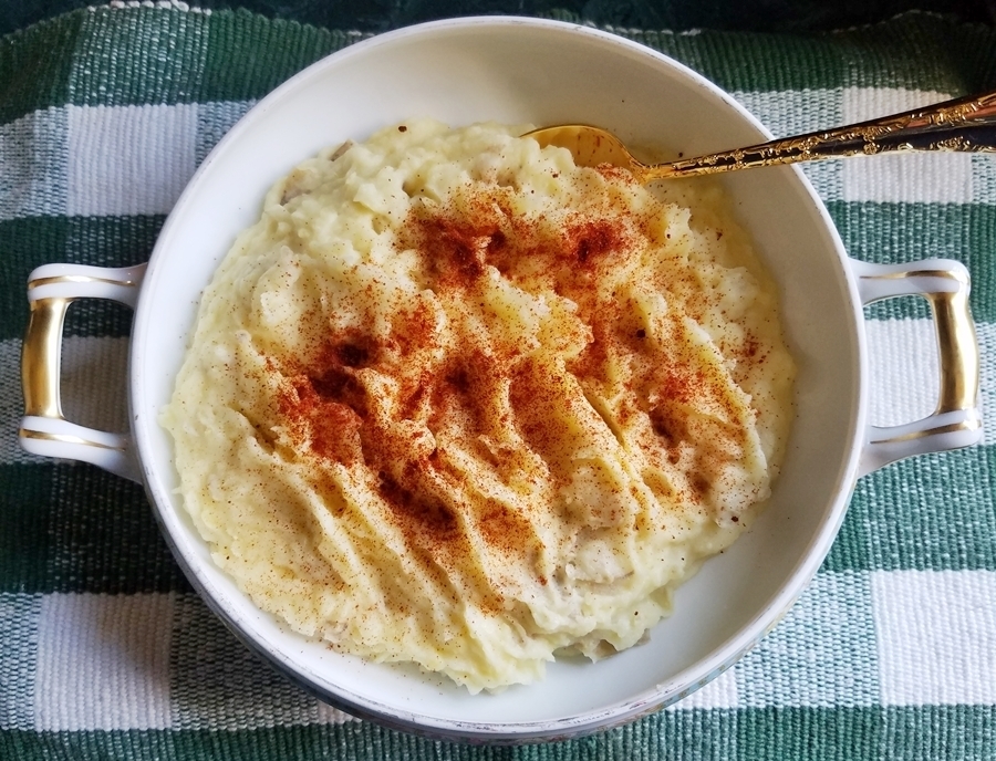 Cheesy Garlic Potatoes de cleanfreshcuisine - Recipefy