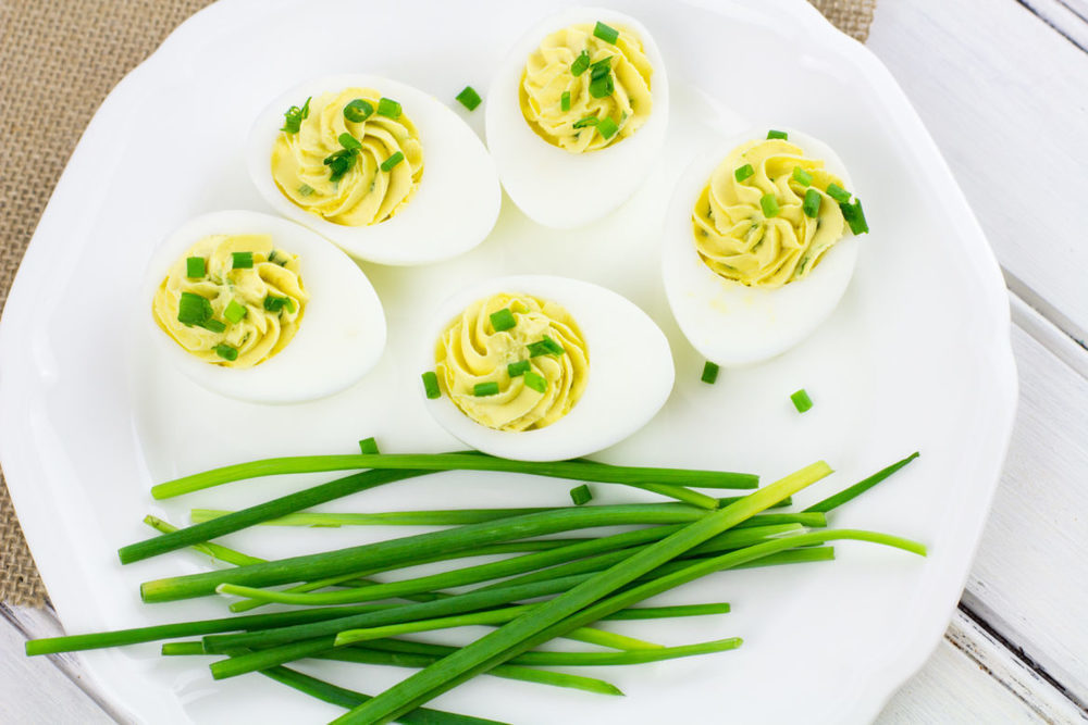 Healthy Greek Yogurt Deviled Eggs Recipe Without Mayo To Stay Skinny de thestrangewich - Recipefy