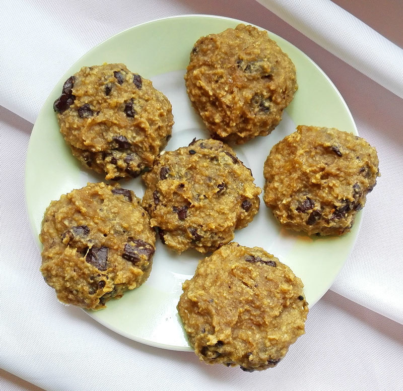 4-Ingredient Banana Peanut Butter Chocolate Chip Cookies di MyHealthyDessert - Recipefy