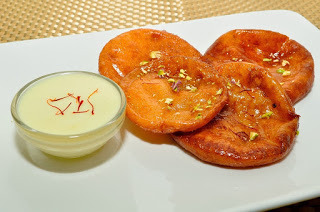 Malpua with Rabri de Mejwani Recipes - Recipefy