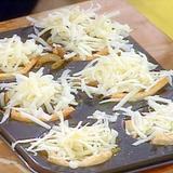 Tm1e15_french_onion_tarts.jpg.rend.hgtvcom.616.462