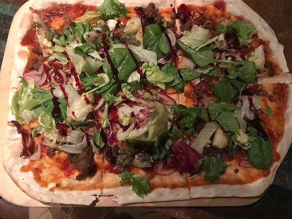 Vegan flatbread pizza of DC5veganlifestyle - Recipefy