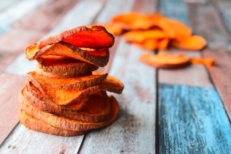 Sweet Potato Crisps de MyNutriCounter - Recipefy