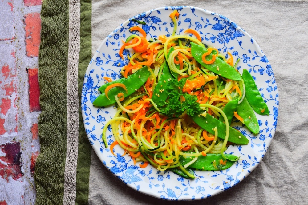 Courgette Noodle Salad de MyNutriCounter - Recipefy