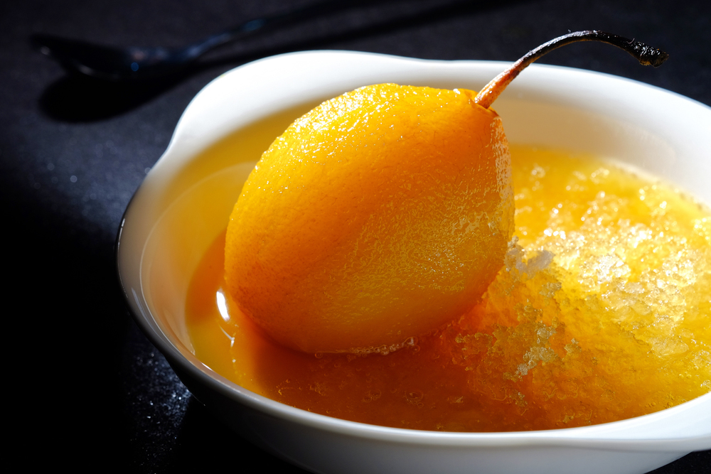 Golden Pears with Spiced Maple Granita de MyNutriCounter - Recipefy