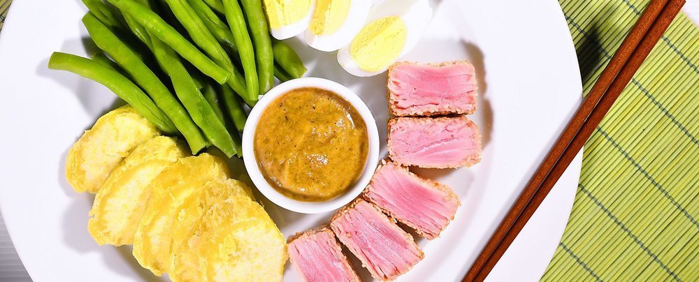 Asian Salad Nicoise de MyNutriCounter - Recipefy