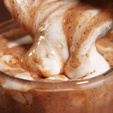 Gallery-1482338715-delish-slow-cooker-hot-cocoa-01-pin