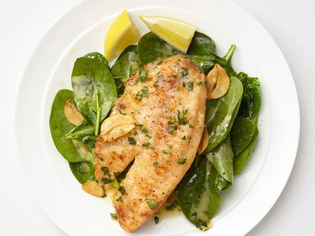 Lemon-Garlic Sole with Spinach of Kelly Barton - Recipefy