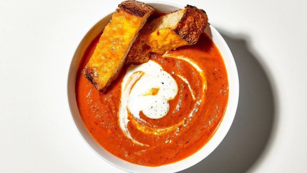 Creamy Tomato Soup with Cheese Toasties of Kelly Barton - Recipefy
