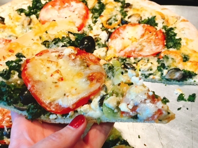 Greek Pizza of Dash of Amy - Recipefy