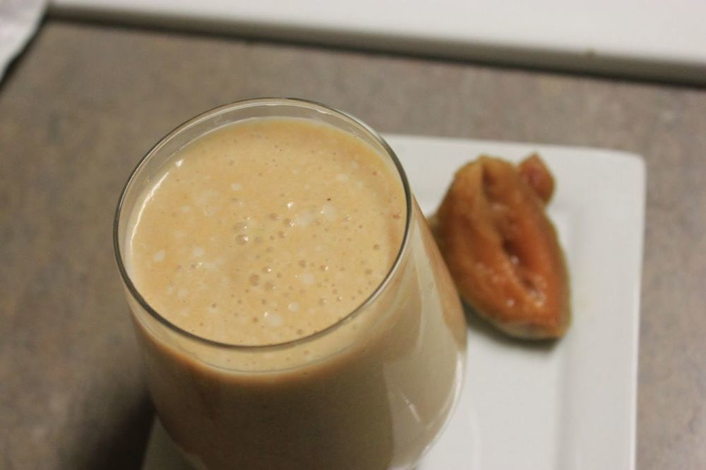 Chikoo Milkshake Recipe of Mithra - Recipefy