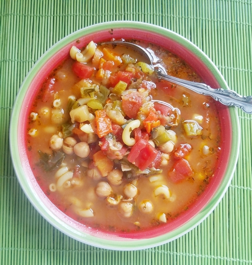 Easy Healthy Minestrone Soup de cleanfreshcuisine - Recipefy