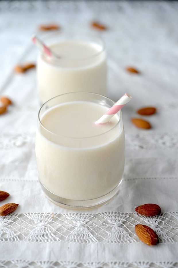 Homemade Almond Milk Easy Recipe of Adon Djov - Recipefy