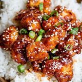 322246-crispy-sesame-chicken-sticky-asian-sauce