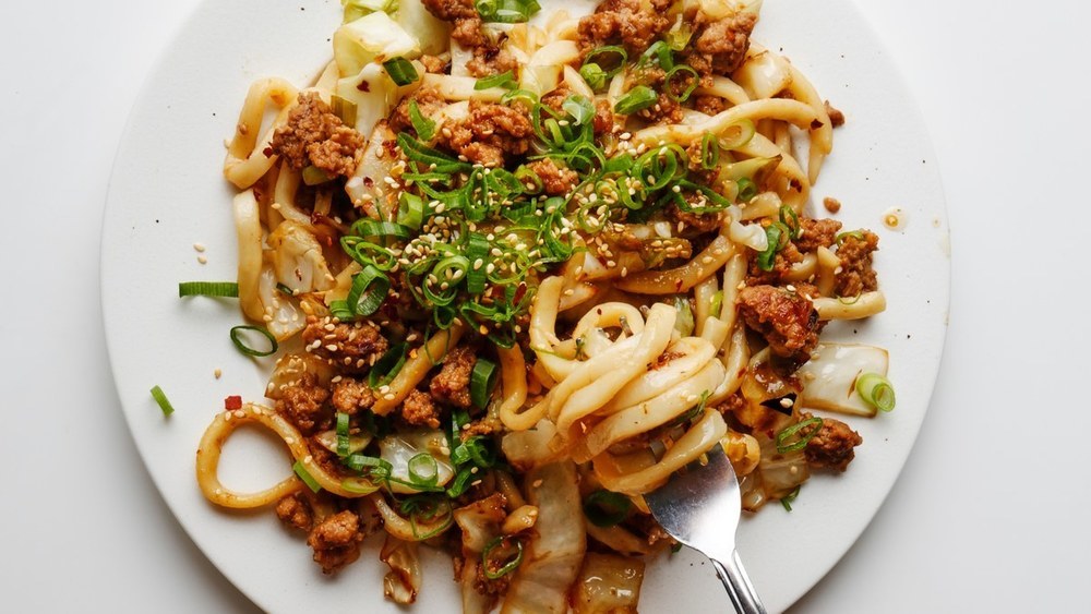 Better-than-Takeout Stir-Fried Udon de Kelly Barton - Recipefy