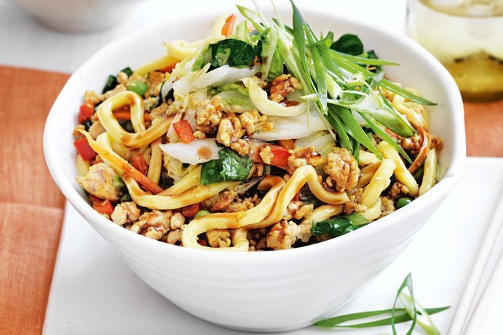 Chow Mein (easy in slow cooker) de librarychick4405 - Recipefy