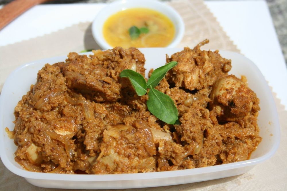 Chicken Sukka Recipe di Mithra - Recipefy