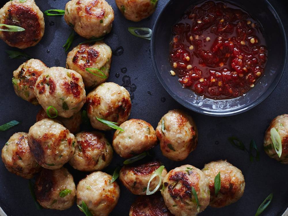 Sesame-Ginger Chicken Meatballs of Kelly Barton - Recipefy