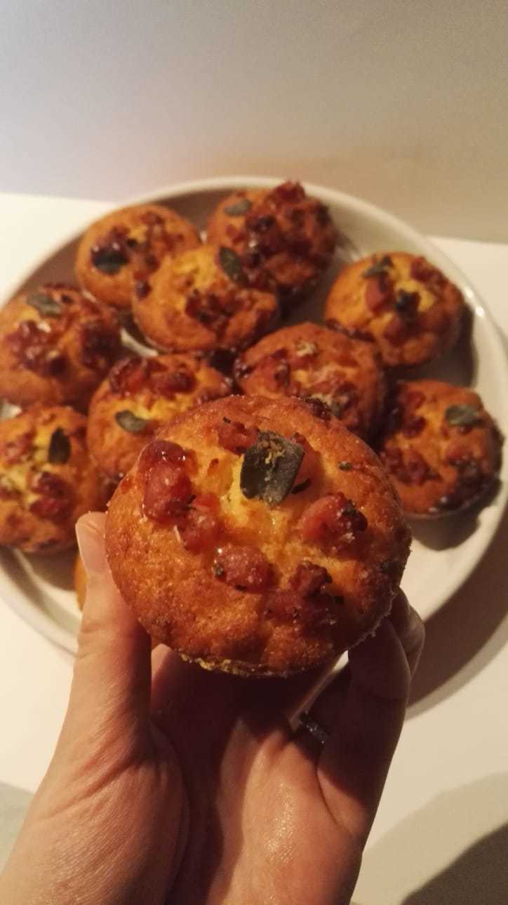 Muffin salati pancetta e salvia de Anna Venturato - Recipefy