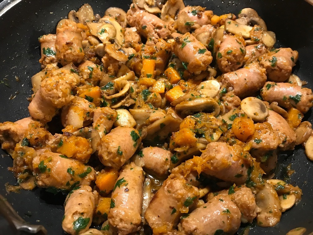 PADELLATA DI SALSICCIA FUNGHI E ZUCCA  of Marina Marini - Recipefy