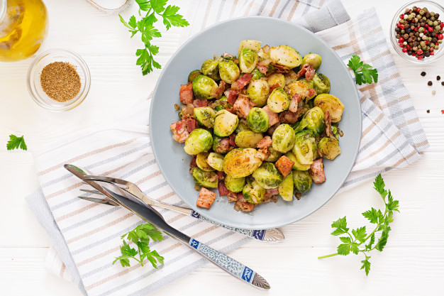 Amazing Bacon and Brussels Sprouts of Adon Djov - Recipefy