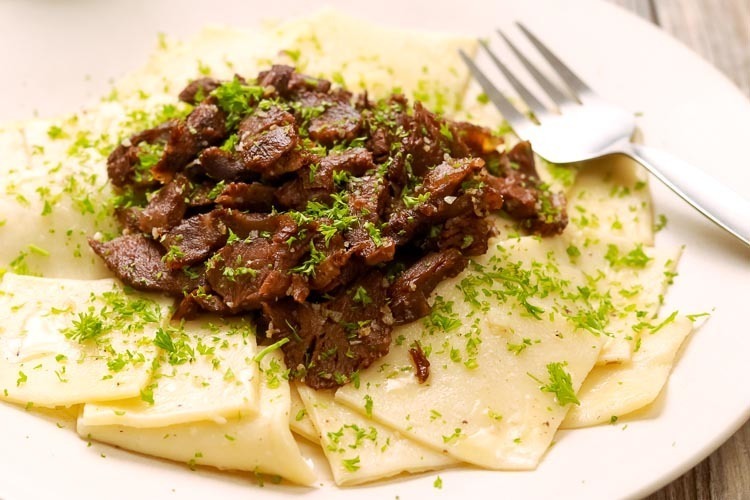 BESBARMAK – MEAT AND PASTA FROM KAZAKHSTAN of Aigerim Zhumadilova - Recipefy