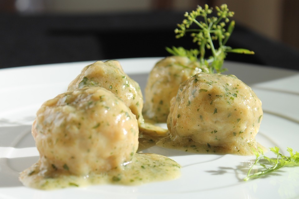 albondigas en salsa de Jose Maria Santa Maria - Recipefy