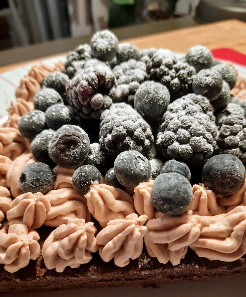 torta brownie con mascarpone mirtilli e more di Marina Marini - Recipefy