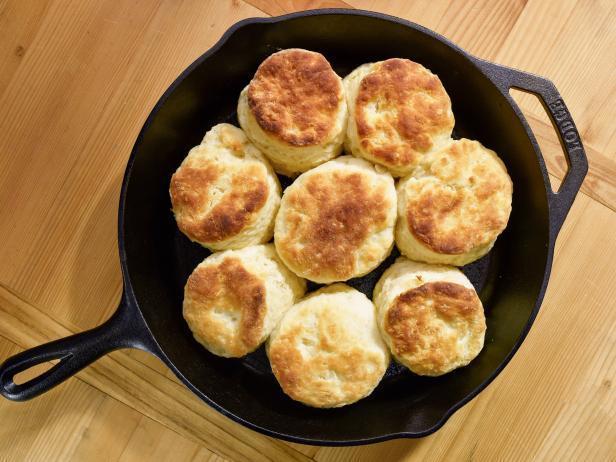 Grapevine, Kentucky Buttermilk Biscuits of Schalene Dagutis - Recipefy