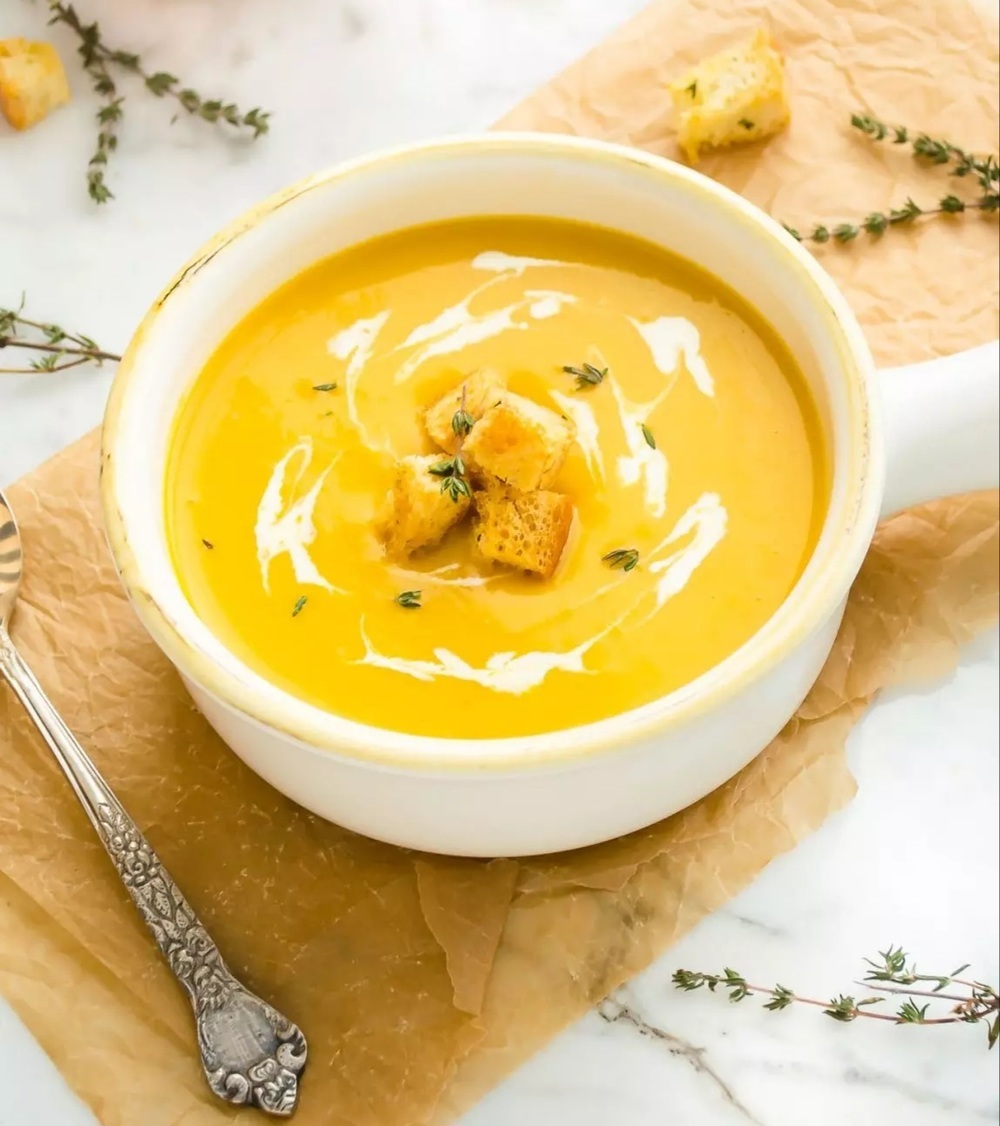 Butternut squash & leek soup of Sara Meyer - Recipefy