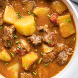 Slow-cooker-chunky-beef-and-potato-stew-dinner-recipe-08-e1605916660786