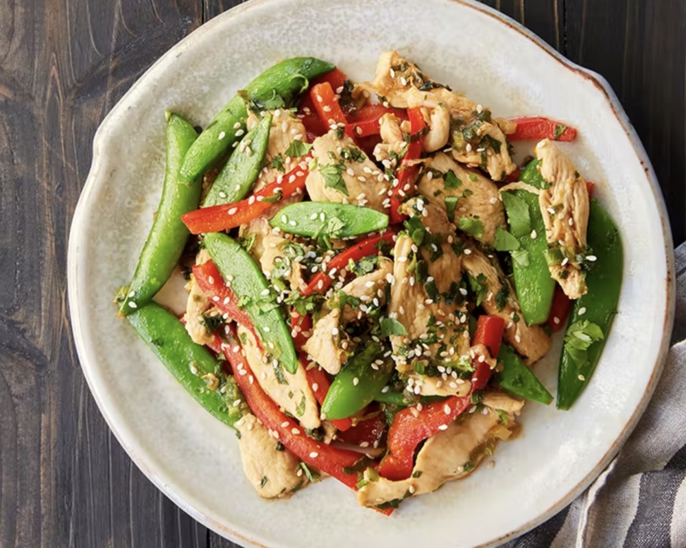 Chicken and snap pea stir fry di Schalene Dagutis - Recipefy
